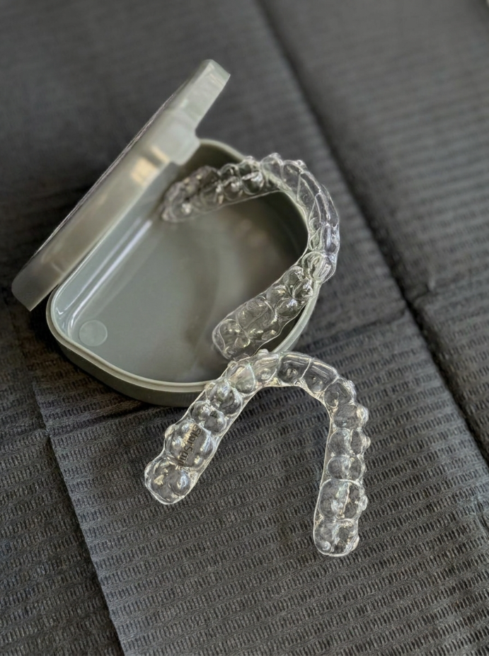 Braces vs Clear Aligners: Which Orthodontic Solution Fits Your Smile?